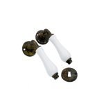 Ιταλικό Πόμολο Πόρτας Αντικέ με Πορσελάνη Λευκή