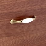 Ιταλική Λαβή με Πορσελάνη Λευκή Αντικέ 12,8 εκ - Image 2