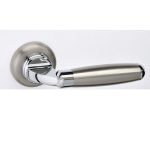 Πόμολα Πόρτας με Ροζέτα Νίκελ Ματ/Χρώμιο Best 07 - Συνδυασμός Αντοχής και Μοντέρνου Design