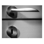 Πόμολα Πόρτας Με Ροζέτα Χρώμιο Ματ Ζωγομετάλ 2061