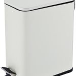 Καλάθι μπάνιου λευκό με soft close κάλυμμα .