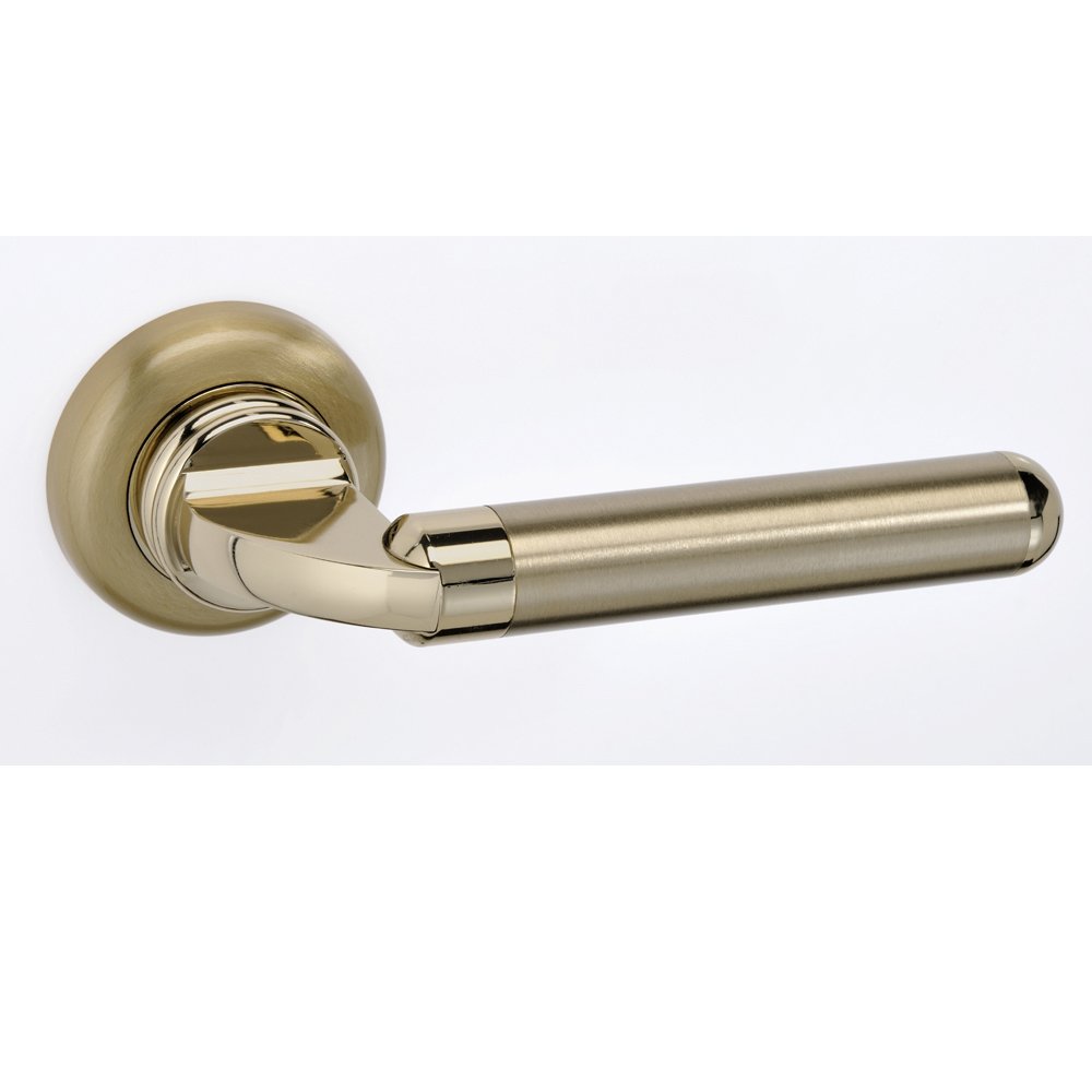 71 (3) Πόμολα Πόρτας με Ροζέτα Ορο Ματ/Ορο Best 71 – Κομψός Συνδυασμός Πολυτέλειας και Μοντέρνου Στυλ - Image 1