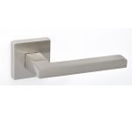 Πόμολο Πόρτας με Ροζέτα Best 22 - Νίκελ Ματ - μοντέρνος σχεδιασμός