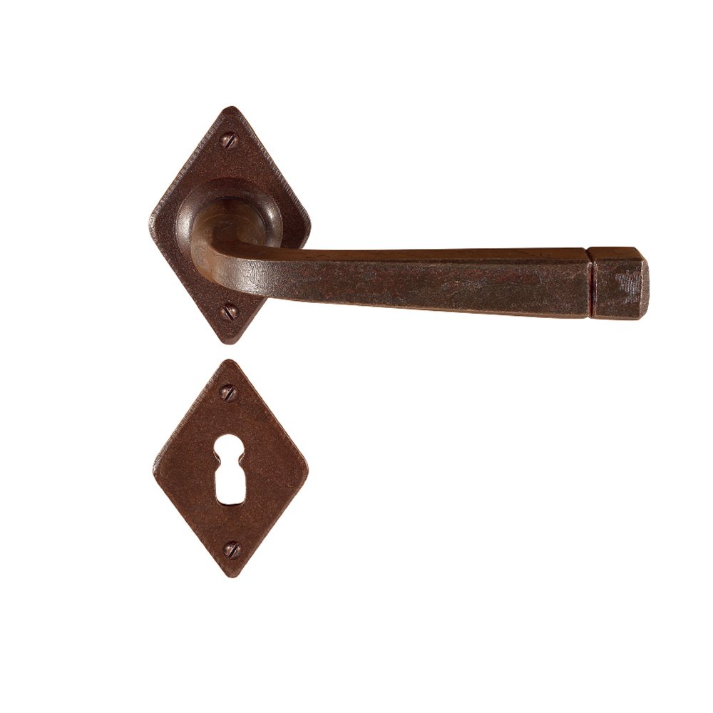 pomola2023 ill (10) Πόμολο ΙΤΑΛΙΑΣ ΣΦΥΡΗΛΑΤΟ Αντικέ Νο 21 - Image 1