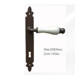 Πόμολο Ιταλίας Σφυριλατο με Πλάκα  Νο 235