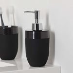 Bloom black 375 ml δοχείο κρεμοσάπουνου Sealskin - Image 3