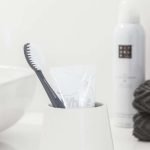 Conical white ποτήρι οδοντόβουρτσας Sealskin - Image 3