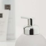 Convex white 500 ml δοχείο κρεμοσάπουνου Sealskin - Image 3