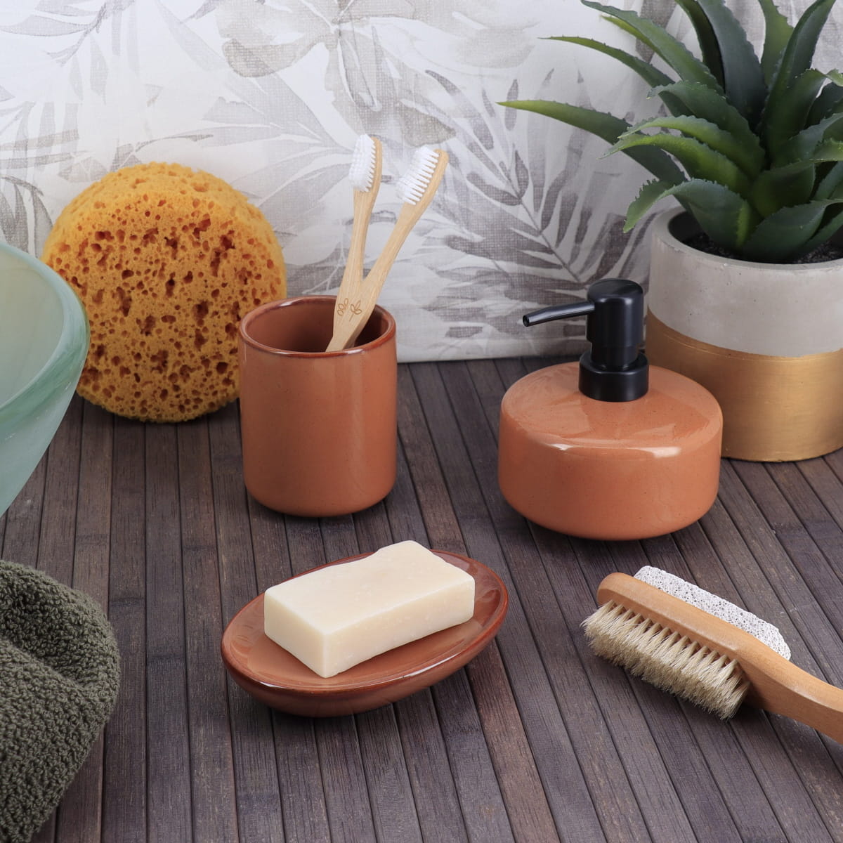 6384-1 Σετ 4 τεμάχια ντισπένσερ - θήκη οδ/ρτσας- σαπουνοθήκη - Image 1