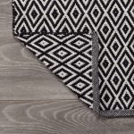 Trellis 60x60 black πατάκι μπάνιου Sealskin - Image 3