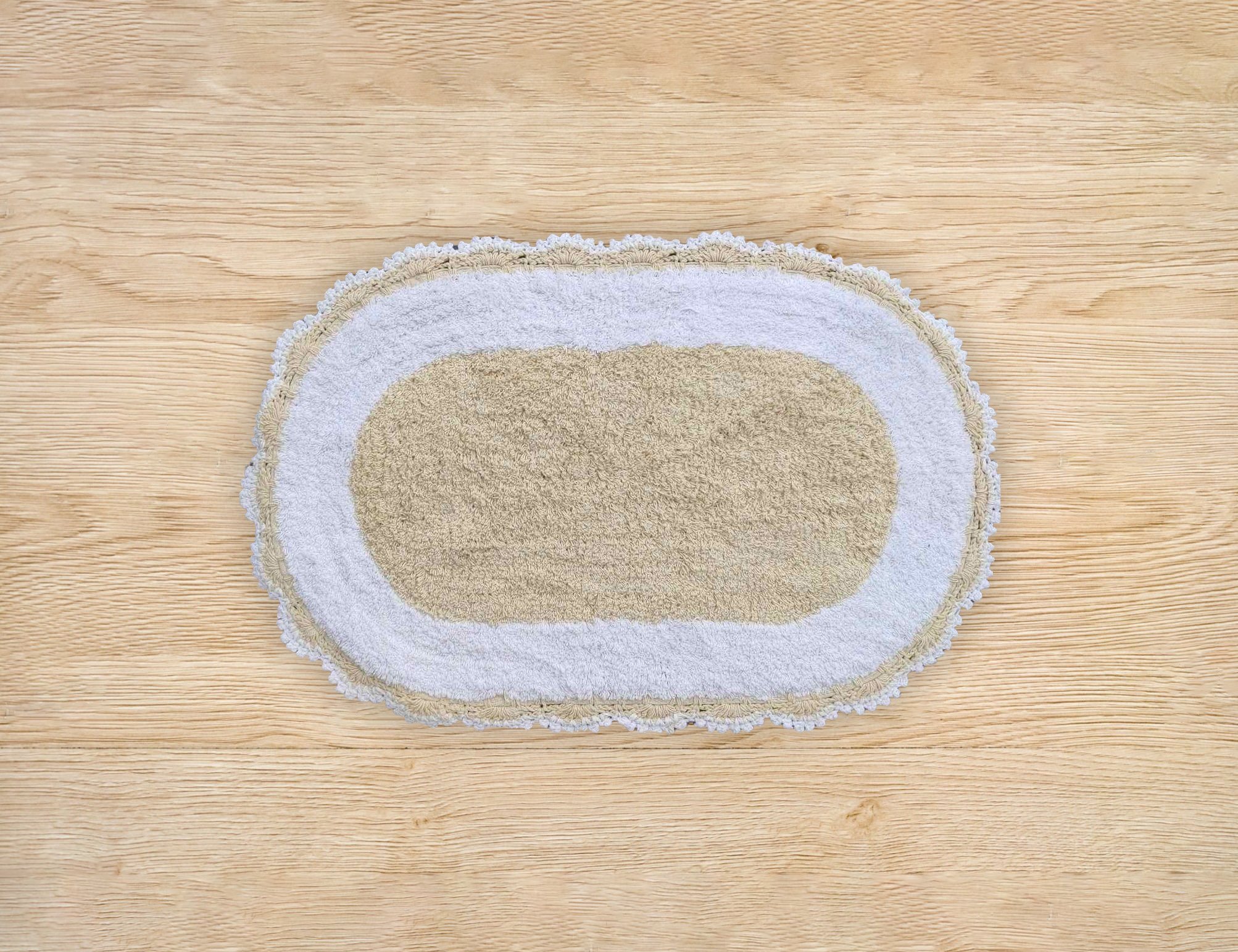 pataki-mpaniou-mpez-anatoli-45x75-4100117beige ΠΑΤΑΚΙ ΜΠΑΝΙΟΥ ΜΠΕΖ ΒΑΜΒΑΚΕΡΟ ANATOLI OVAL 45X75 - Image 1