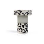 Λευκό (σε T σχεδιο) Επιτραπέζιο Τσιμεντένιο Φωτιστικό μπαταρίας LucerA