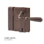 Κλειδαρια παλαιού τύπου σφυρηλατημένη σε σκουρία Νο 197