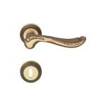 Ιταλικό Πόμολο με ροζέτα Lady σε Μπρονζέ 056