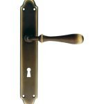 Ιταλικό Πόμολο με πλάκα Tosca σε Ματ Μπρονζέ 002