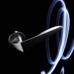 Ιταλικό πόμολο Komfort με ροζέτα σε Χρώμιο Ματ 107 - Image 2