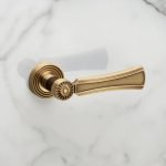 Ιταλικό Vintage Πόμολο Daisy French gold με ροζέτα 043