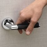 Ιταλικό Πόμολο Grip Pelle με ροζέτα σε Χρώμιο 087 - Image 2