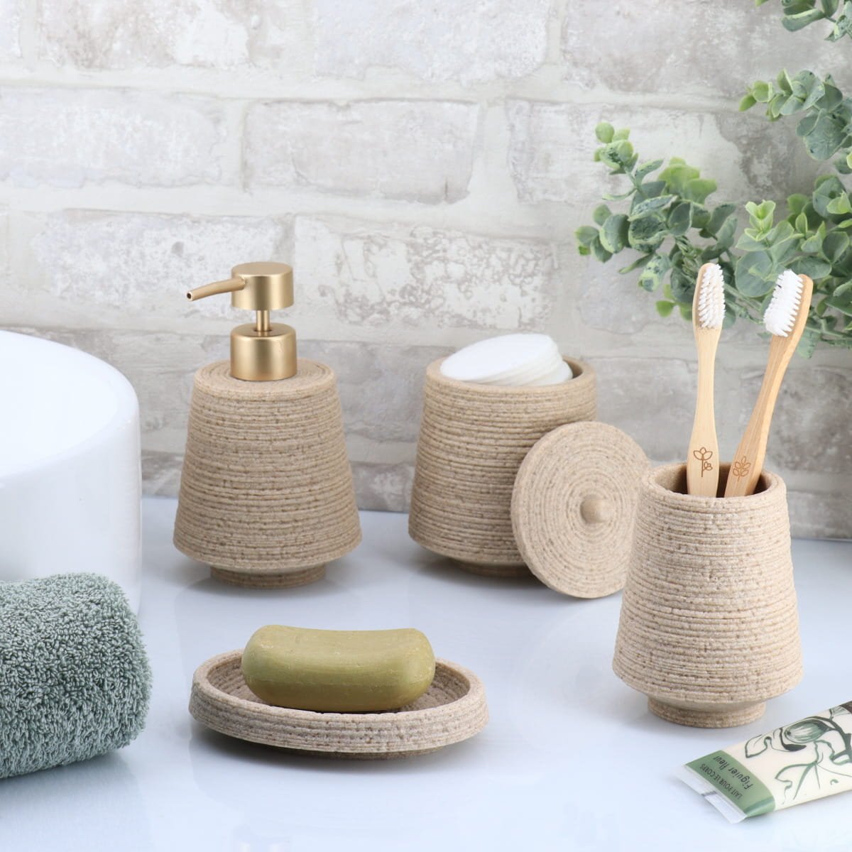 64179104-1 Σετ 4 τεμάχια αξεσουάρ μπάνιου Eurocasa - Image 1