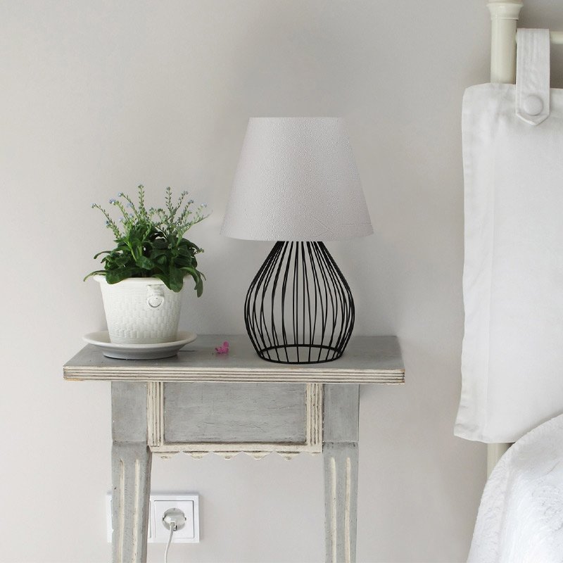 GP029-00291-1 Φωτιστικό επιτραπέζιο Akerlind Megapap ύφασμα Pvc/μέταλλο χρώμα ανοιχτό γκρι/μαύρο 22x17x36εκ. - Image 1