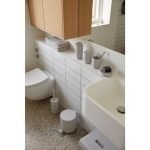 Dispenser σαπουνιού Ume από πορσελάνη Soft Grey 250ml - 331923 By Zone Denmark - Image 3