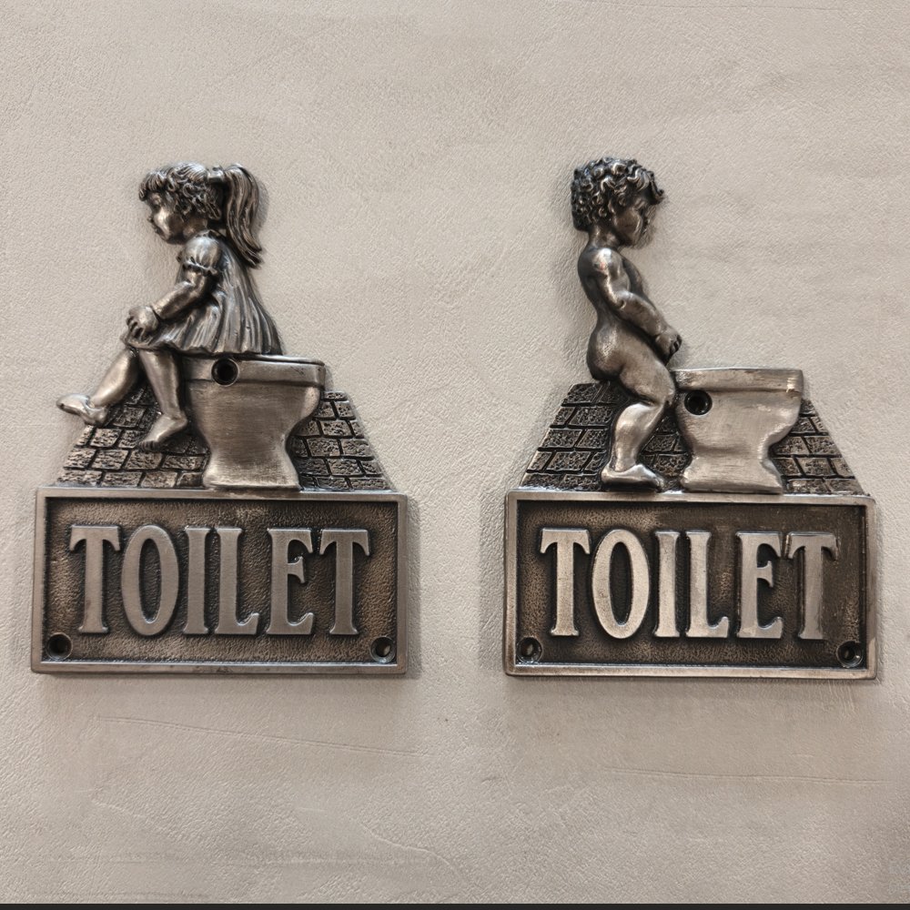 004 pomolandmore wc Μεταλλική Ένδειξη WC Σετ Άνδρα – Γυναίκα Κασσίτερο 9×13cm - Image 1