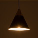 GLOBOSTAR® SHADE 00906 Μοντέρνο Κρεμαστό Φωτιστικό Οροφής με Ντουί 1 x E27 AC 220-240V IP20 - Μαύρο & Μπεζ - Μ23 x Π23 x Υ22cm - Image 2