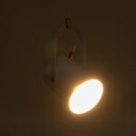 GLOBOSTAR® HAZEL 00924 Μοντέρνο Κρεμαστό Φωτιστικό Οροφής με Ντουί 1 x E27 AC 220-240V IP20 - Λευκό & Χρυσό - Μ12 x Π12 x Υ27cm - Image 3