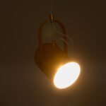 GLOBOSTAR® HAZEL 00926 Μοντέρνο Κρεμαστό Φωτιστικό Οροφής με Ντουί 1 x E27 AC 220-240V IP20 - Πορτοκαλί & Χρυσό - Μ12 x Π12 x Υ27cm - Image 3