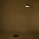 GLOBOSTAR® PRAGUE 00991 Μοντέρνο Επιδαπέδιο Φωτιστικό με Ντουί 1 x E27 AC 220-240V IP20 - Χρυσό & Μαύρο - Μ90 x Π29.5 x Υ180cm - Image 3