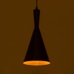 GLOBOSTAR® SHANGHAI 01025-C Μοντέρνο Κρεμαστό Φωτιστικό Οροφής με Ντουί 1 x E27 AC 220-240V IP20 - Μαύρο & Χρυσό - Μ19 x Π19 x Υ38cm - Image 3