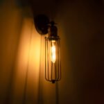 GLOBOSTAR® CATEL 01055 Vintage Φωτιστικό Τοίχου - Απλίκα με Ντουί 1 x E27 AC 220-240V IP20 - Μαύρο & Χρυσό - Μ11 x Π10.5 x Υ36cm - Image 3