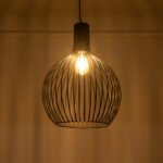 GLOBOSTAR® SCANDI 01266 Μοντέρνο Κρεμαστό Φωτιστικό Οροφής με Ντουί 1 x E27 AC 220-240V IP20 - Μαύρο - Μ38 x Π38 x Υ50cm - Image 3