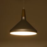 GLOBOSTAR® FELICITA 01277 Μοντέρνο Κρεμαστό Φωτιστικό Οροφής με Ντουί 1 x E27 AC 220-240V IP20 - Ασημί & Μπεζ - Μ30 x Π30 x Υ25cm - Image 3