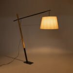 GLOBOSTAR® KELSIE 02030 Μοντέρνο Επιδαπέδιο Φωτιστικό με Ντουί 1 x E27 AC 220-240V IP20 - Μαύρο & Μπεζ - Μ40 x Π125 x Υ140cm - Image 3