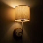 GLOBOSTAR® MANU 02044 Μοντέρνο Φωτιστικό Τοίχου - Απλίκα με Ντουί 1 x E27 AC 220-240V IP20 - Λευκό & Μπεζ - Μ18 x Π20 x Υ37cm - Image 3