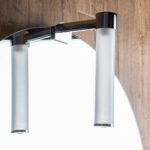 GLOBOSTAR® ELSA 60406 Μοντέρνο Φωτιστικό Τοίχου - Απλίκα Καθρέπτη Μπάνιου με Ντουί 1 x G9 AC 220-240V IP44 - Νίκελ Χρώμιο & Λευκό - Μ3.5 x Π13.5 x Υ20cm - Image 11