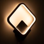 GLOBOSTAR® LENA 61079 Μοντέρνο Φωτιστικό Τοίχου - Απλίκα LED 12W 1440lm 300° AC 220-240V IP20 Ρυθμιζόμενο Λευκό CCT με On/Off 2700K/4500K/6000K - Lumileds SMD Chip - Μαύρο Ματ - Μ25 x Π5.5 x Υ29.5cm - 3 Χρόνια Εγγύηση - Image 7