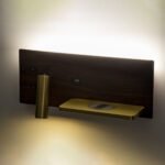 GLOBOSTAR® PALADIN 61362 Μοντέρνο Φωτιστικό Τοίχου - Απλίκα Ξενοδοχείου Reading Light με Φορτιστή USB 3A & Wireless 20W LED 6W 720lm 36° & 360° AC 220-240V IP20 Φυσικό Λευκό 4500K - Bridgelux COB Chip & TÜV SÜD Driver - Καφέ & Χρυσό Βούρτσας - Μ30 x Π11 x Υ12cm - 3 Χρόνια Εγγύηση - Image 12