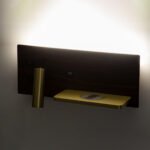 GLOBOSTAR® PALADIN 61362 Μοντέρνο Φωτιστικό Τοίχου - Απλίκα Ξενοδοχείου Reading Light με Φορτιστή USB 3A & Wireless 20W LED 6W 720lm 36° & 360° AC 220-240V IP20 Φυσικό Λευκό 4500K - Bridgelux COB Chip & TÜV SÜD Driver - Καφέ & Χρυσό Βούρτσας - Μ30 x Π11 x Υ12cm - 3 Χρόνια Εγγύηση - Image 13