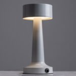 GloboStar® BELLA 76502 Επαναφορτιζόμενο Επιτραπέζιο Φωτιστικό Πορτατίφ LED 1.5W 105lm 120° DC 5V IP44 Θερμό Λευκό 2700K Dimmable Λευκό Αλουμίνιο - Μ9 x Π9 x Υ21cm - 2 Xρόνια Εγγύηση - Image 3