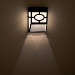 GloboStar® 85707 ΣΕΤ 4 Τεμαχίων Αυτόνομα Ηλιακά Φωτιστικά Τοίχου Μαύρα-Λευκά LED SMD 1W 100lm με Ενσωματωμένη Μπαταρία 600mAh - Φωτοβολταϊκό Πάνελ με Αισθητήρα Ημέρας-Νύχτας Αδιάβροχα IP65 Θερμό Λευκό 3000K - Image 9