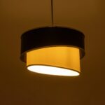 GLOBOSTAR® SONIA 203-0118 Μοντέρνο Κρεμαστό Φωτιστικό Οροφής με Ντουί 1 x E27 AC 220-240V IP20 - Λευκό & Μαύρο - Μ30 x Π30 x Υ24cm - Image 3