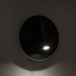 GLOBOSTAR® LADY-R 60938 Μοντέρνο Φωτιστικό Τοίχου - Απλίκα Ξενοδοχείου Reading Light με Φορτιστή USB 3A LED 6W 600lm 36° & 360° AC 220-240V IP20 Φυσικό Λευκό 4500K - Bridgelux COB Chip & TÜV SÜD Driver - Μαύρο Ματ - Μ15 x Π15 x Υ7cm - 3 Χρόνια Εγγύηση - Image 9