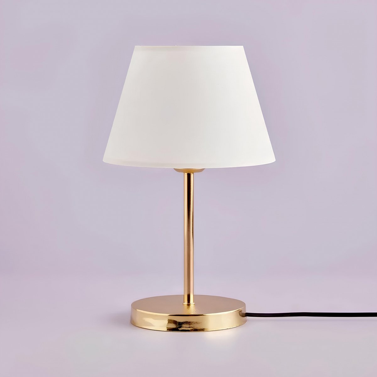 ayd_1988_0 GLOBOSTAR® GLOSSY 204-0071 Μοντέρνο Επιτραπέζιο Φωτιστικό Πορτατίφ με Ντουί 1 x E27 AC 220-240V IP20 - Χρυσό & Λευκό - Μ22 x Π22 x Υ37cm - Image 1