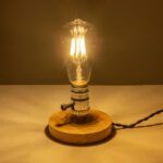 GLOBOSTAR® NOX 77703 Μοντέρνο Επιτραπέζιο Φωτιστικό Πορτατίφ με Ντουί 1 x E27 AC 220-240V IP20 - Μπεζ & Ασημί - Μ12 x Π12 x Υ9cm - Image 2