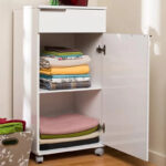 Ντουλάπι Diamond Megapap τροχήλατο χρώμα λευκό gloss 50x40x100εκ. - Image 2