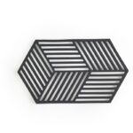 Zone Denmark Σουπλά Για Ζεστά Σκεύη Σιλικόνης 24x14 - Hexagon Black - Image 2
