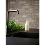 Zone Denmark Δοχείο Κρεμοσάπουνου Σιλικόνης 300 ml - Singles Limestone - Image 6