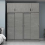 Ντουλάπα ρούχων Regio Megapap τετράφυλλη συρόμενη με πατάρι χρώμα γκρι σκυροδέματος 200x60x240εκ. - Image 4